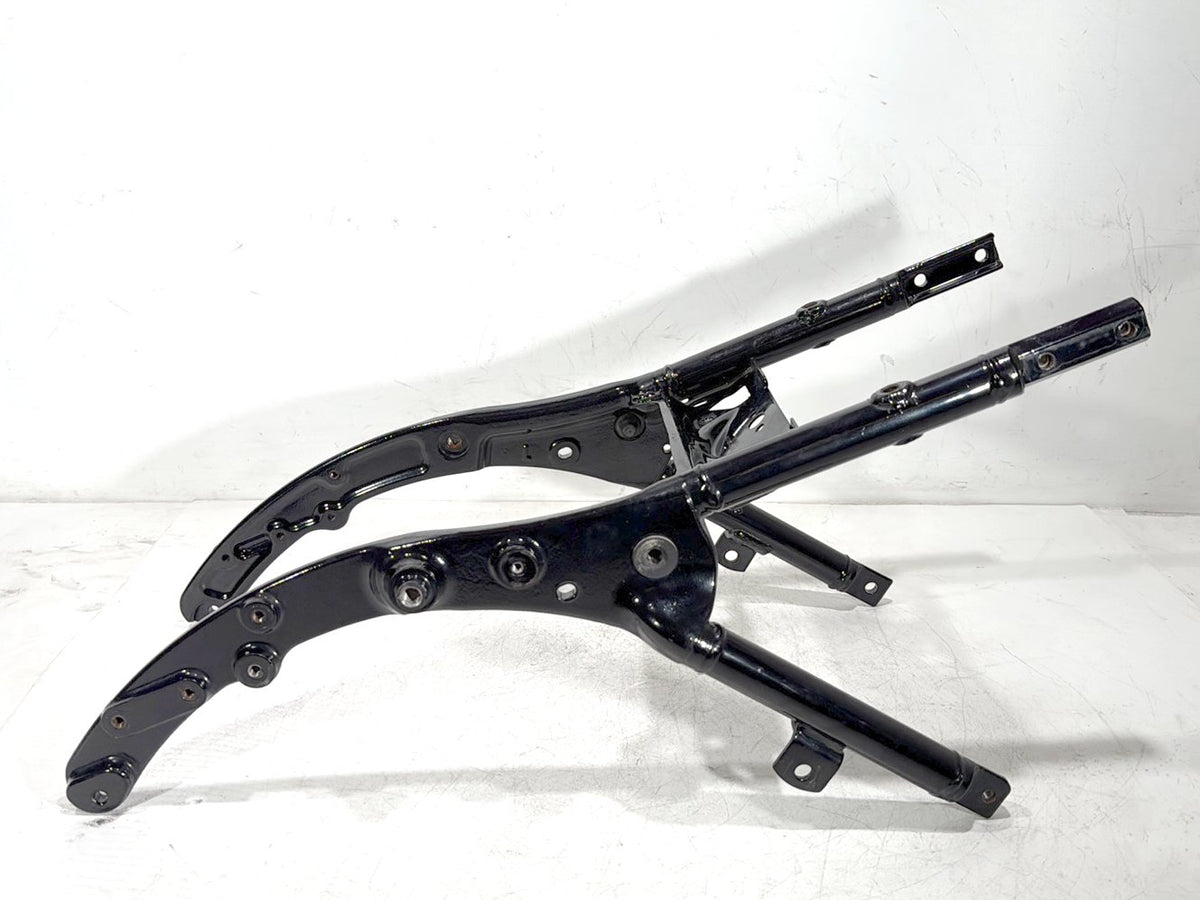 2010 Harley Street Glide Touring FLHX OEM Rear Sub Frame Subframe Tail Rail