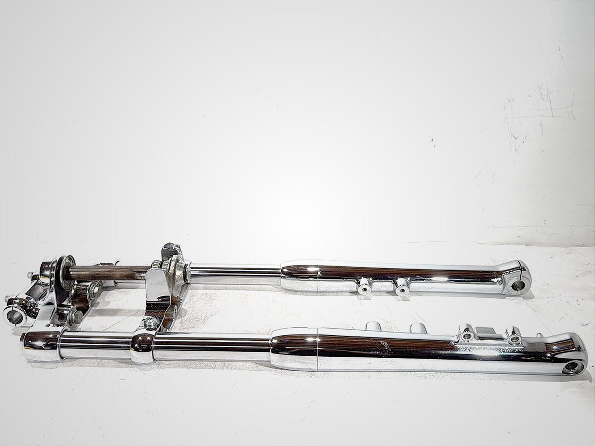 2003 Harley Softail Deuce FXSTD Front Triple Tree Set & LH RH Fork Legs Sliders