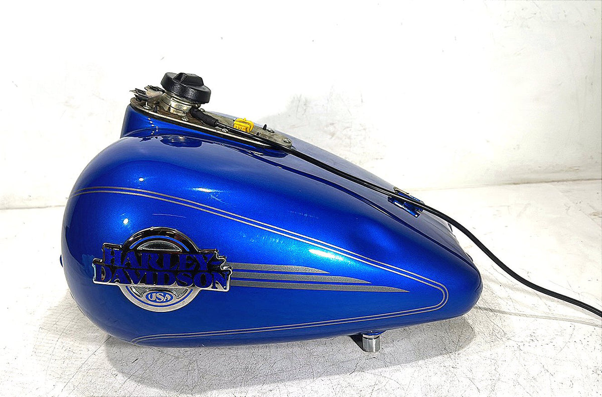 2007 Harley Electra Glide Touring Ultra OEM Fuel Gas Tank Gasoline Reservoir