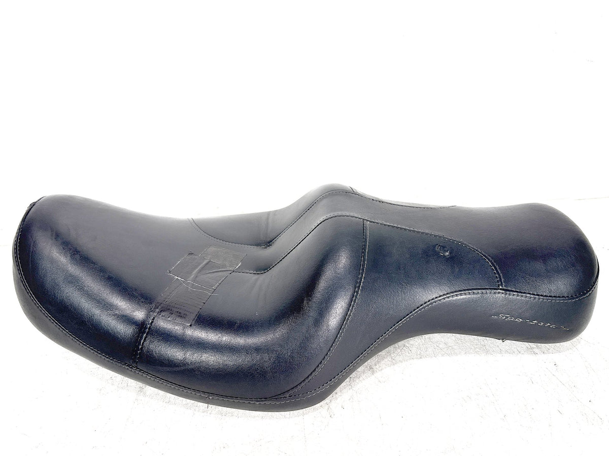 00 Harley Sportster 1200 Custom XL1200C Passenger Rider Driver Seat Saddle Torn