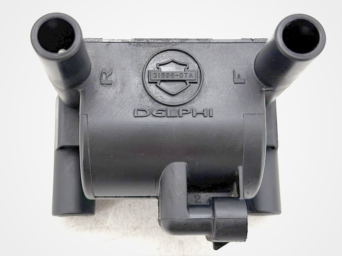 2017 Harley Dyna Street Bob FXDB OEM Ignition Coil Spark Igniter 31696-07A