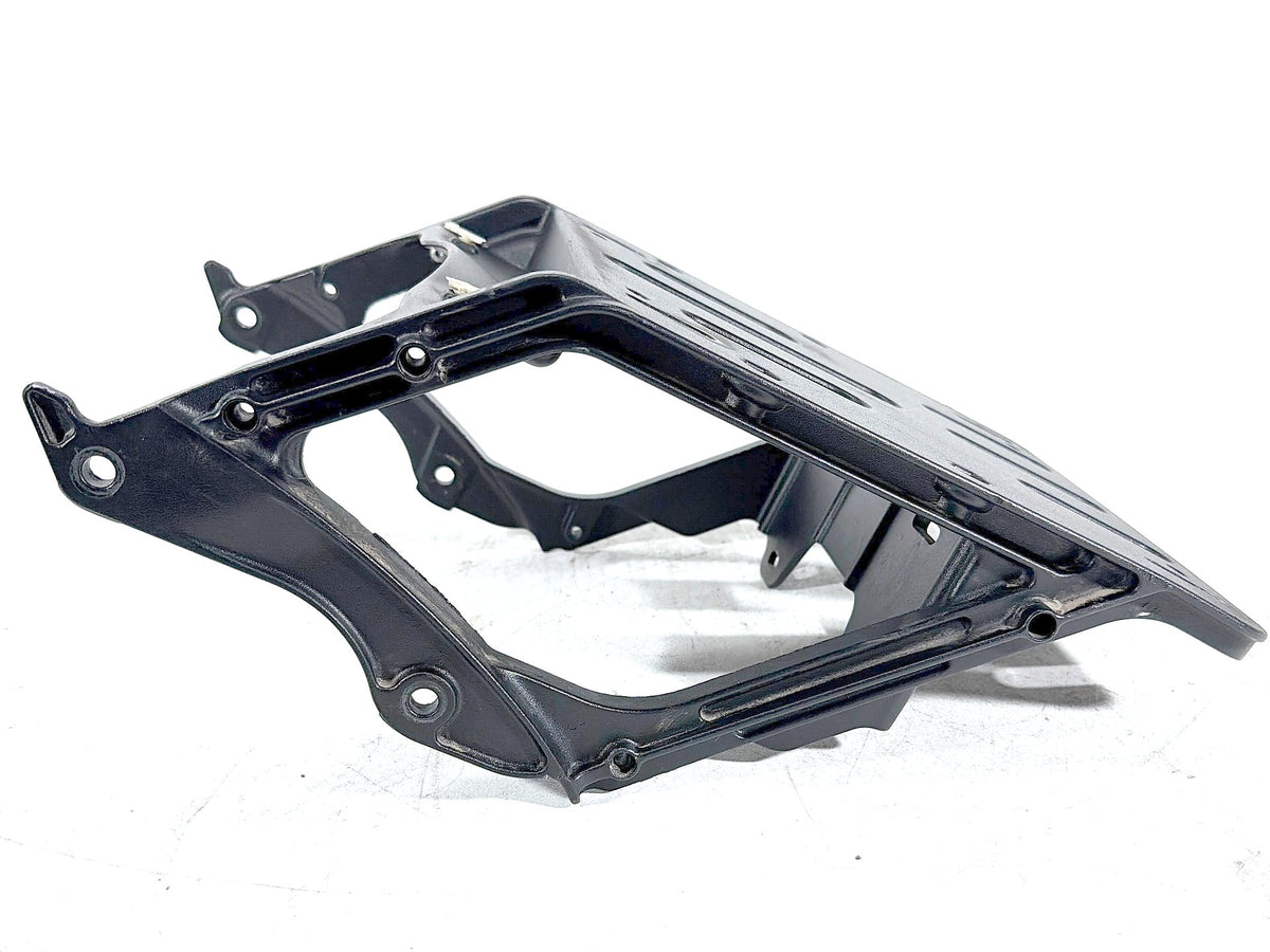 2015 Harley Electra Glide Touring OEM Rear Back Luggage Rack Storage Baggage Bar