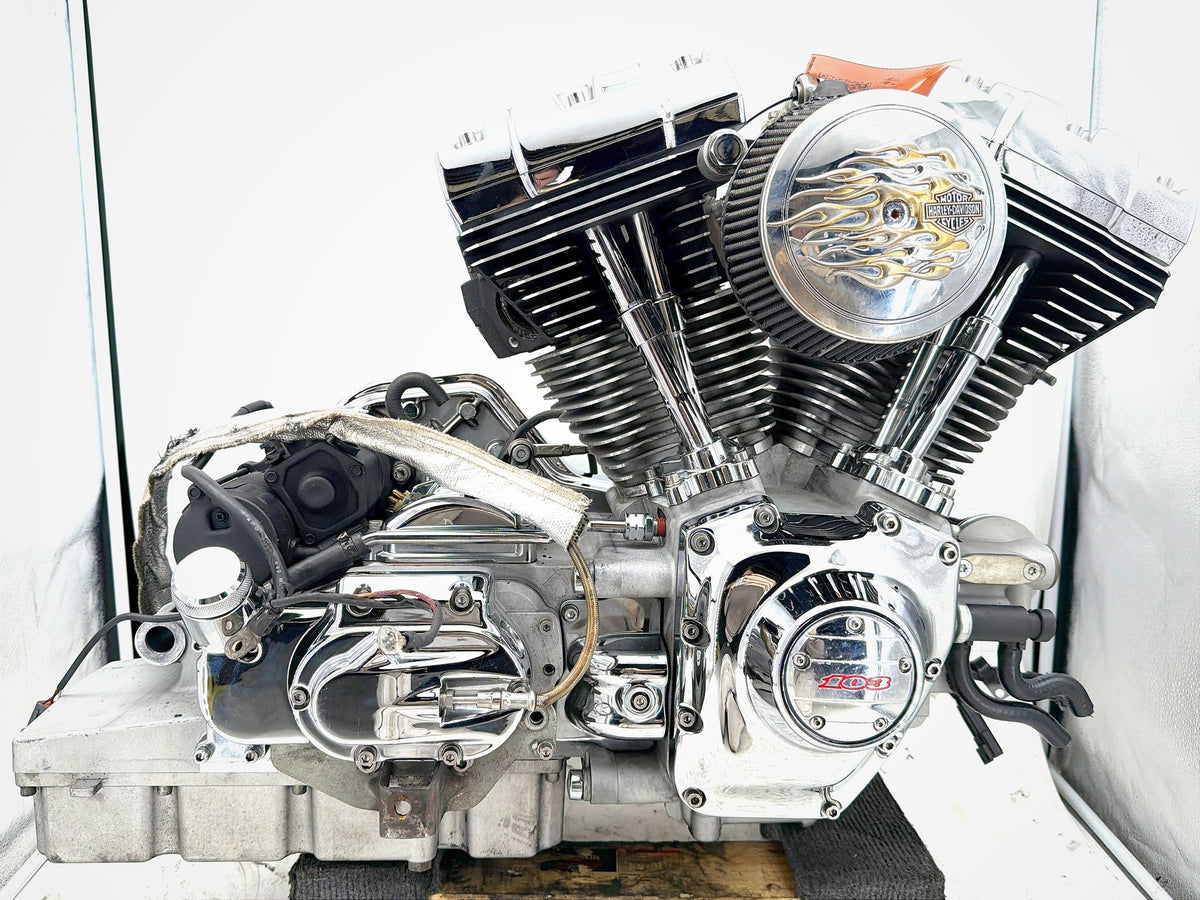 04 Harley Electra CVO Screamin Eagle Twin Cam 103 Engine Motor Transmission 30K