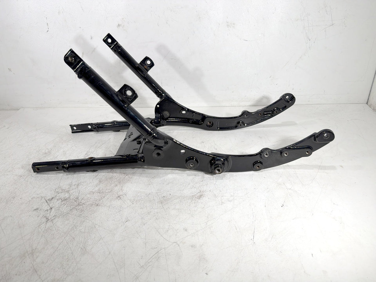 2010 Harley Street Glide Touring FLHX OEM Rear Sub Frame Subframe Tail Rail