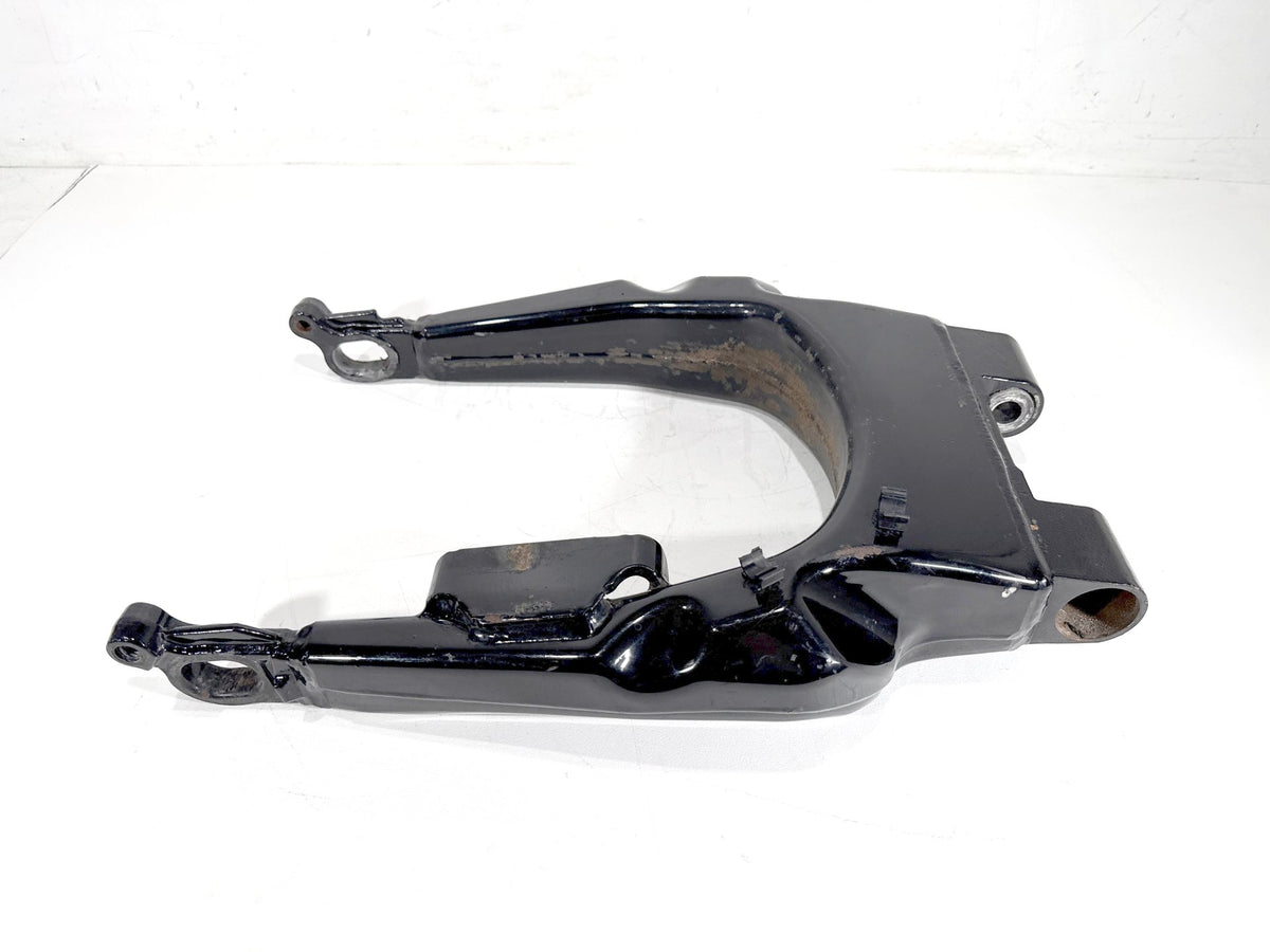 2011 Harley Road King Touring FLHR OEM Rear Fork Swingarm Swing Arm