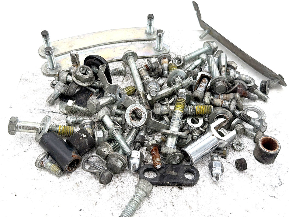 2006 Harley Softail Deuce FXSTDI OEM Hardware Bolts Nuts & Brackets