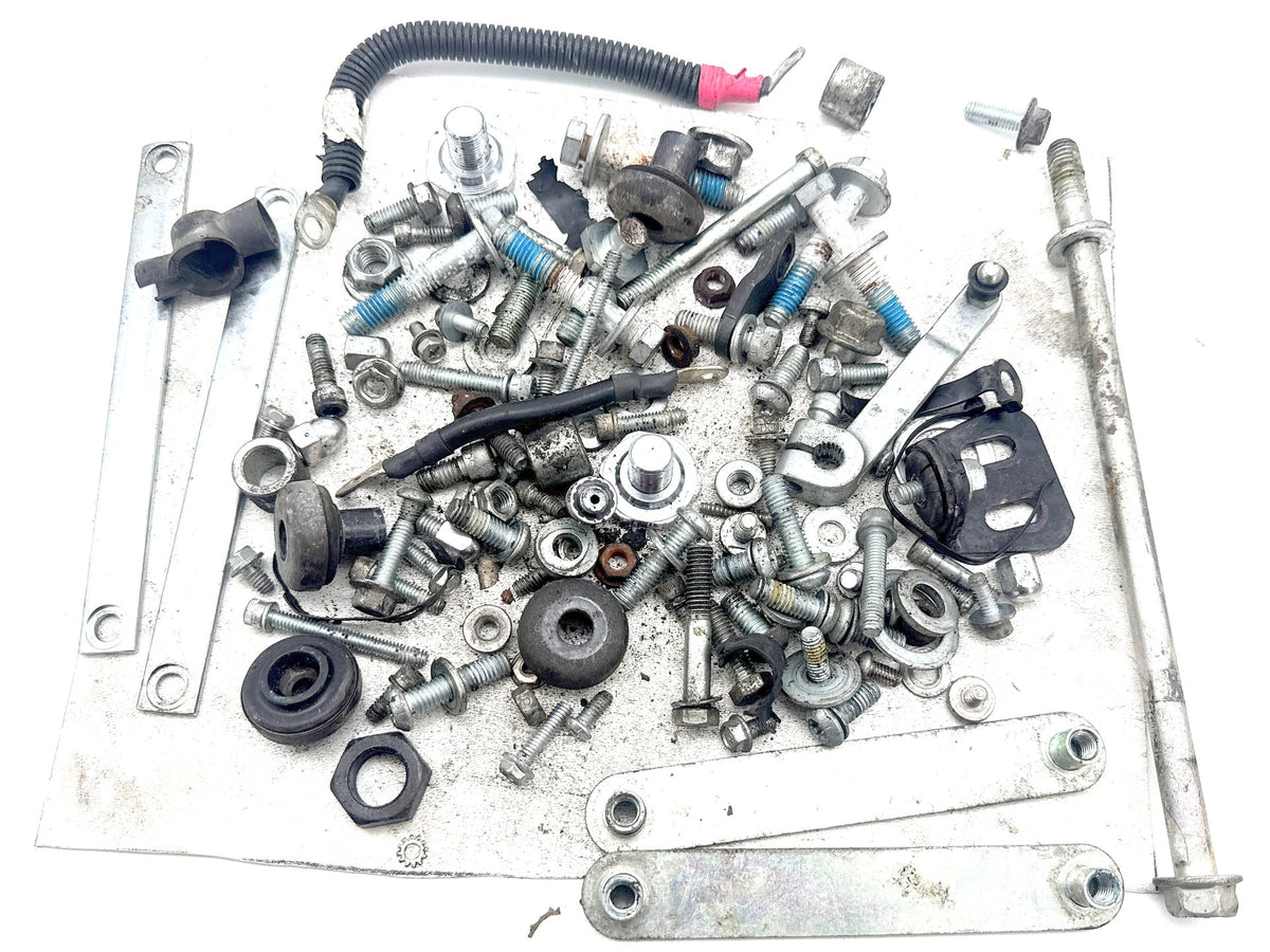 2014 Harley Softail Slim FLS OEM Hardware Bolts Nuts & Brackets