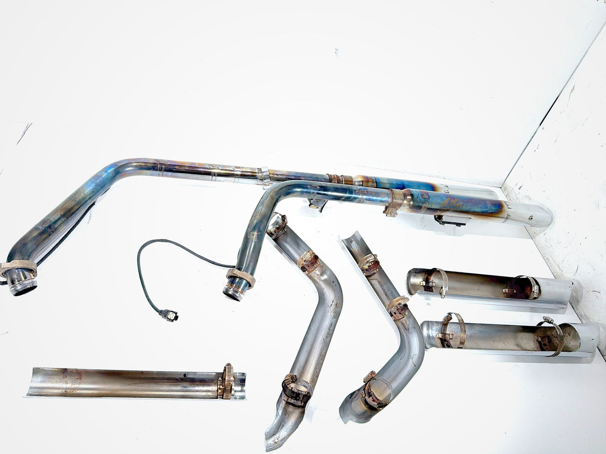 2014 Harley Softail Slim FLS OEM Exhaust Header Pipes Muffler