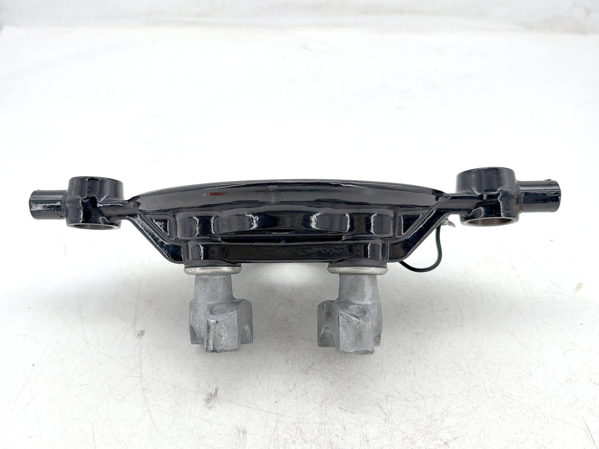 2010 Harley Electra Glide Touring Ultra OEM Front Fork Upper Triple Tree Clamps