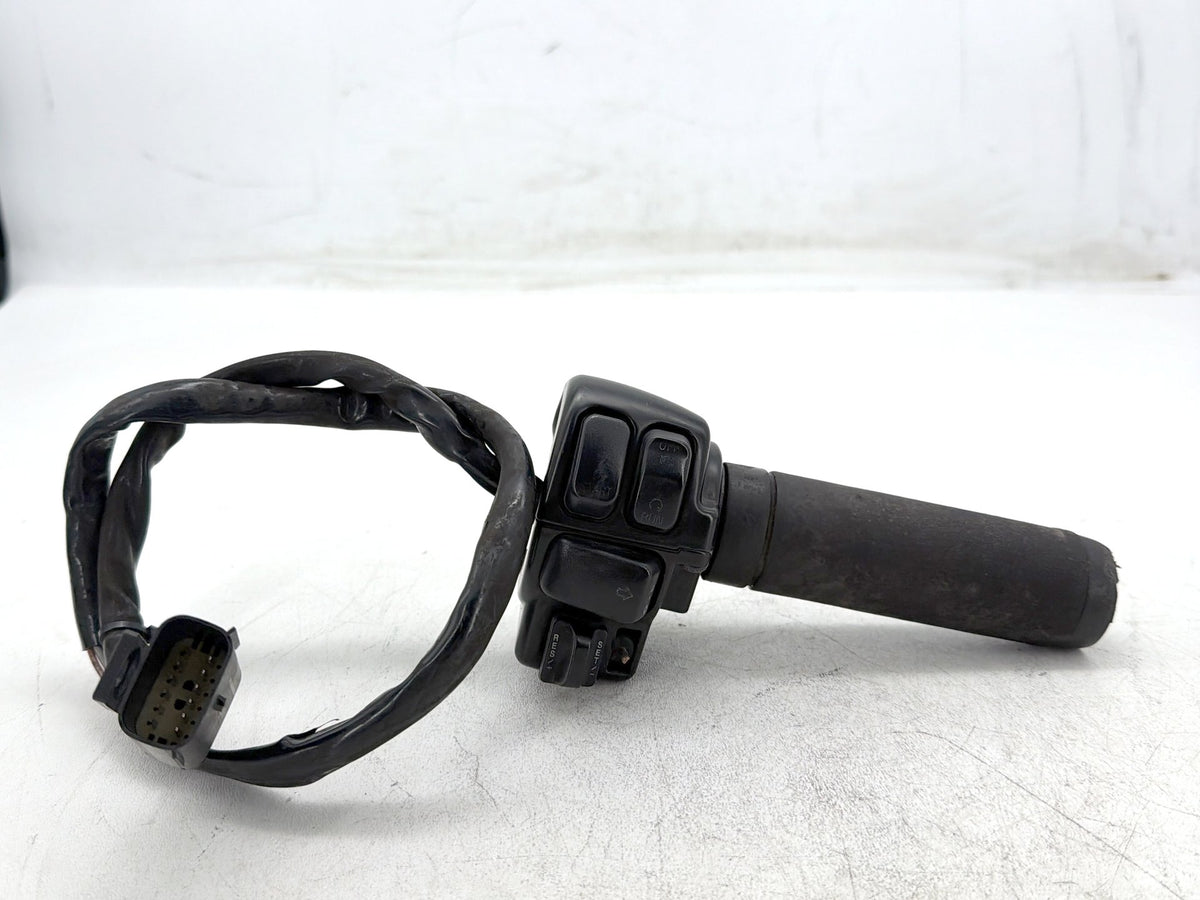 2012 Harley Electra Glide Touring OEM Right Engine Start Kill Switches Controls