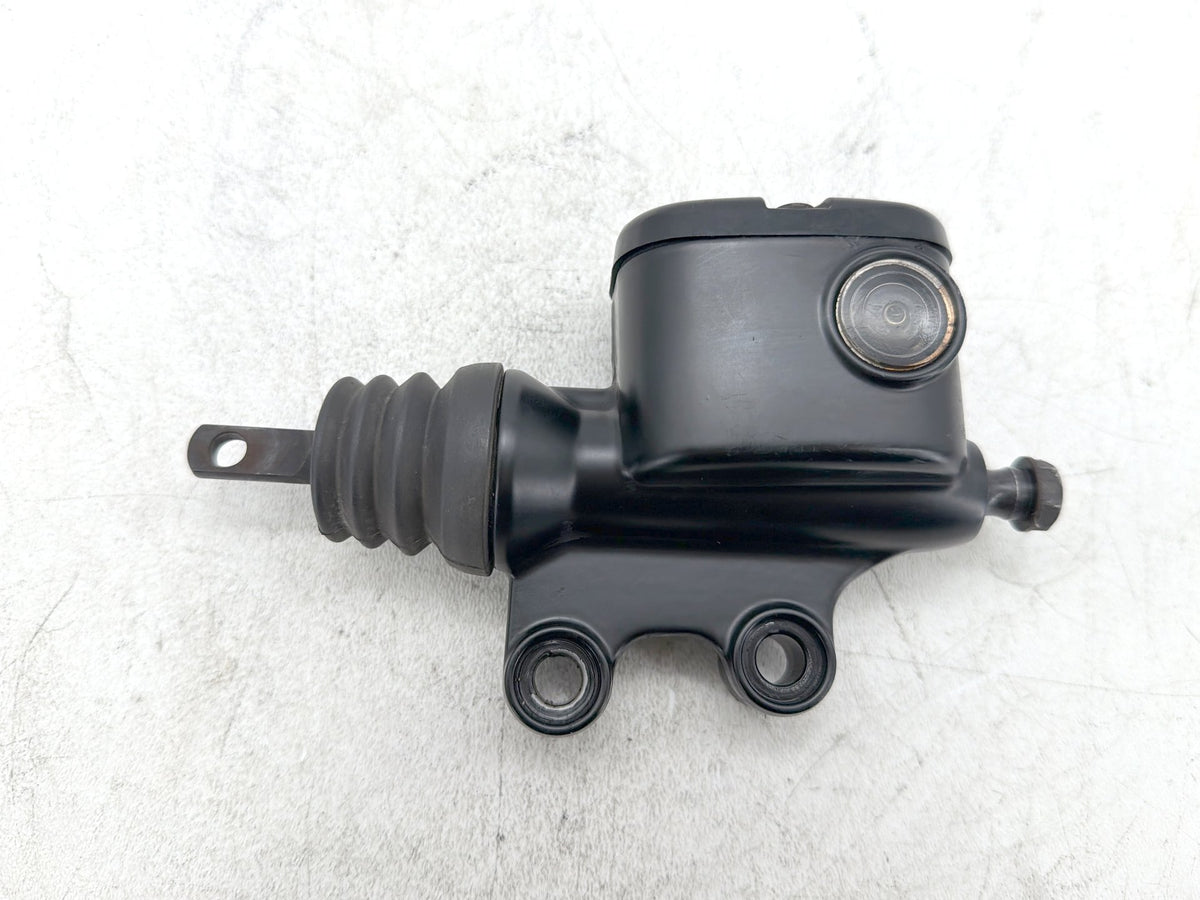 2012 Harley Electra Glide Touring Ultra OEM Rear Brake Master Cylinder Reservoir