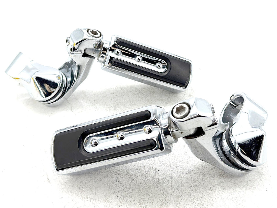 07 Harley Electra Touring CVO Front Right Left Highway Foot Pegs AirFlow Style