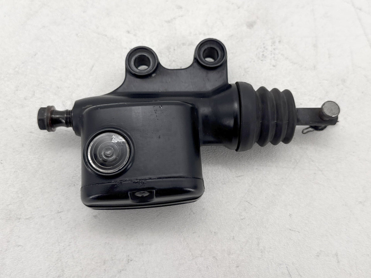 2009 Harley Electra Glide Touring Ultra OEM Rear Brake Master Cylinder Reservoir