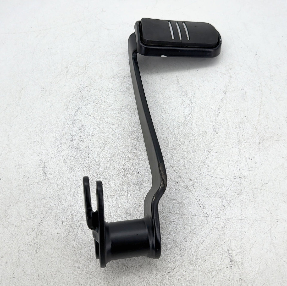 2010 Harley Street Glide Touring FLHX OEM Foot Brake Control Lever Pedal