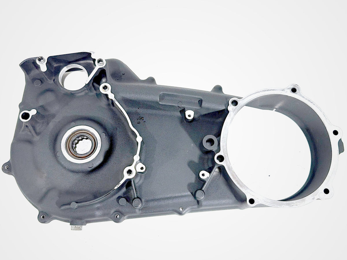 2014 Harley Softail Slim FLS OEM Inner Primary Clutch Cover 60681-06C