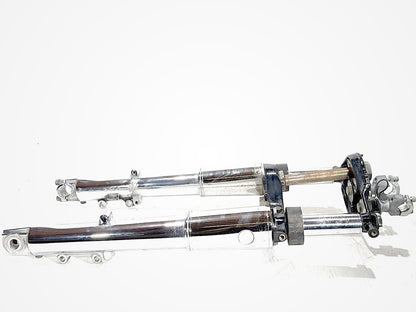 2006 Harley Touring FLHTCI Electra Glide Classic OEM Front Triple Tree Set & LH RH Fork Legs Sliders