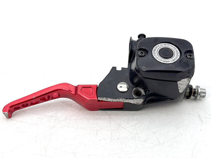 2006 - 2017 Harley-Davidson Dyna Street Bob Front Right Brake Lever Master Cylinder 45019-06