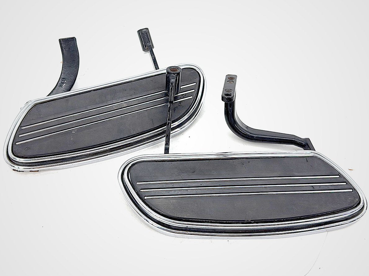 2007 Harley Street Glide Touring FLHX OEM Left Right Driver Floorboard Foot Rest