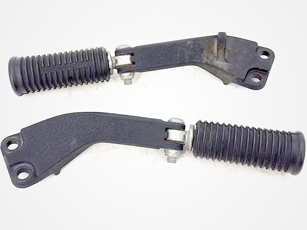 2015 Harley Dyna Low Rider FXDL OEM Passenger Left & Right Foot Pegs