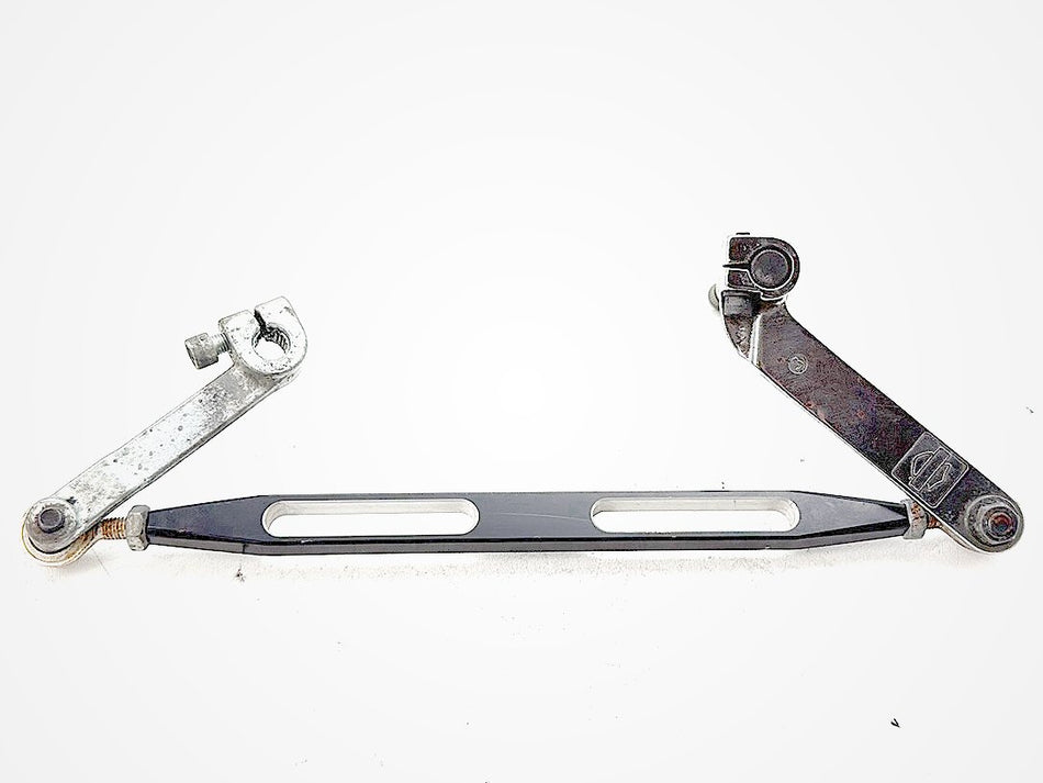 2006 Harley Touring FLHTCI Electra Glide Classic OEM Gear Shifter Lever w/ Rod linkage