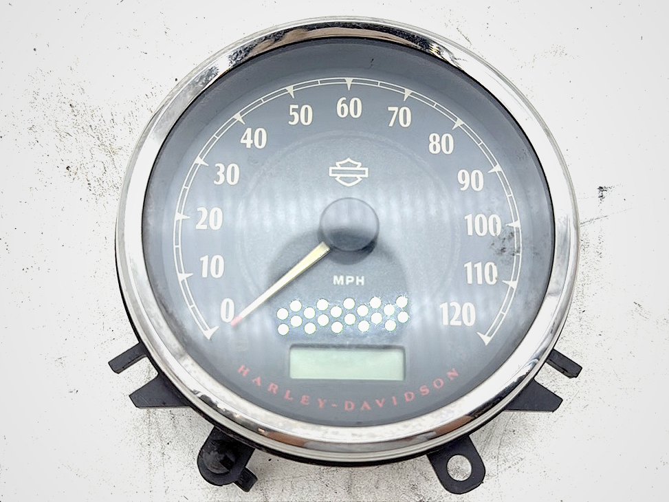 2012 Harley Dyna FXDF Fat Bob OEM Speedo Speedometer Gauge Cluster