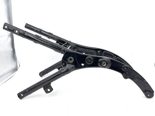 2019 - 2023 Harley-Davidson Touring Street Glide Rear Sub Frame Subframe Tail Rail 48079-09BHP