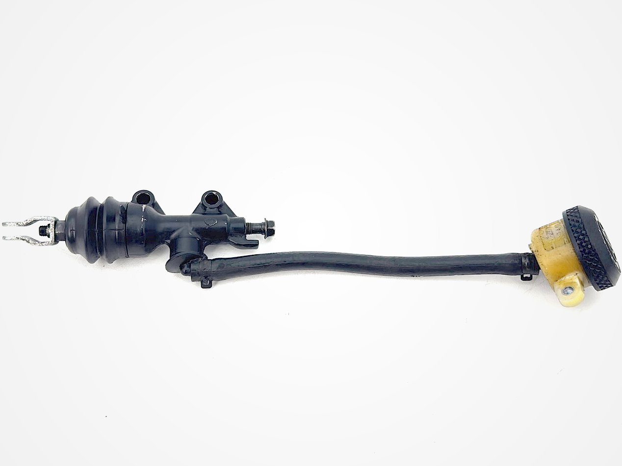 2009 Harley Sportster XL1200 Low Rear Brake Line Master Cylinder Reservoir Tank