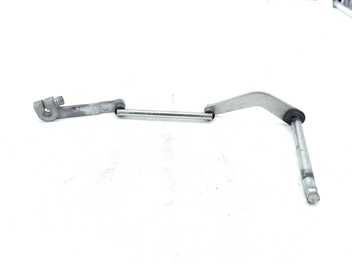 2017 Harley Dyna Street Bob FXDB OEM Gear Shifter Lever w/ Rod linkage
