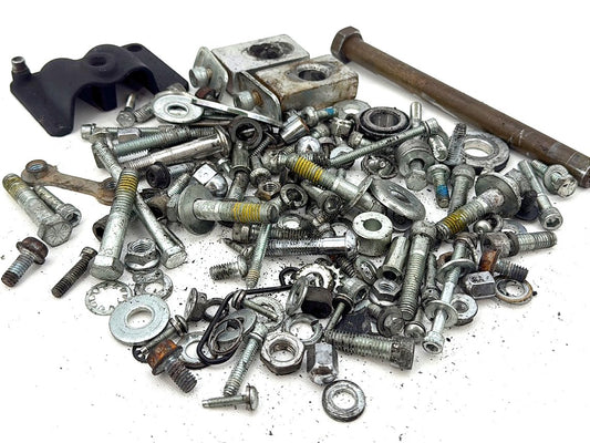 1999 - 2006 Harley-Davidson Dyna Low Rider Hardware Bolts Nuts & Brackets 37178-99