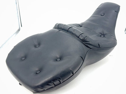 1999 - 2006 Harley-Davidson Touring Electra Glide Classic Passenger Rider Driver Seat Saddle 51704-05