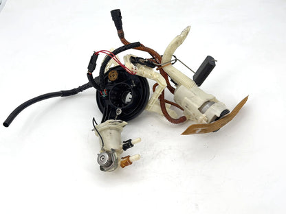 2007 - 2012 Harley-Davidson Touring Road Glide Gas Gasoline Fuel Petrol Pump Sending 	62908-08