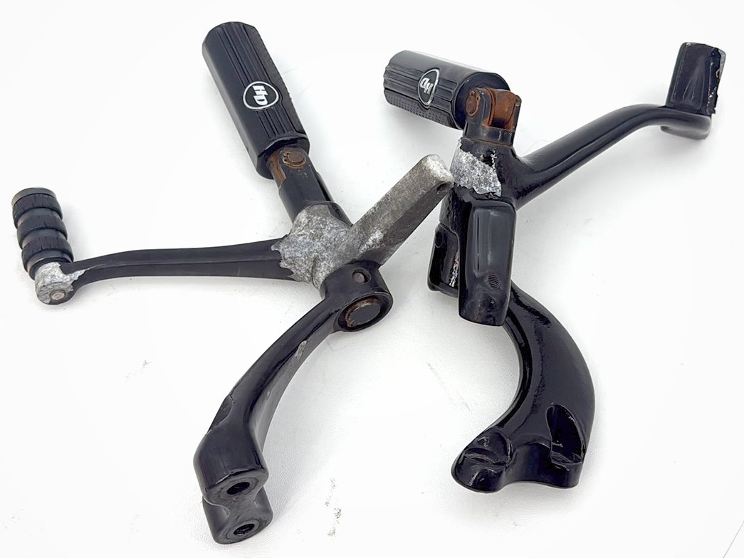 2004 - 2022 Harley-Davidson Sportster 1200 Nightster Left Right Foot Brake Control Pegs 34721-07