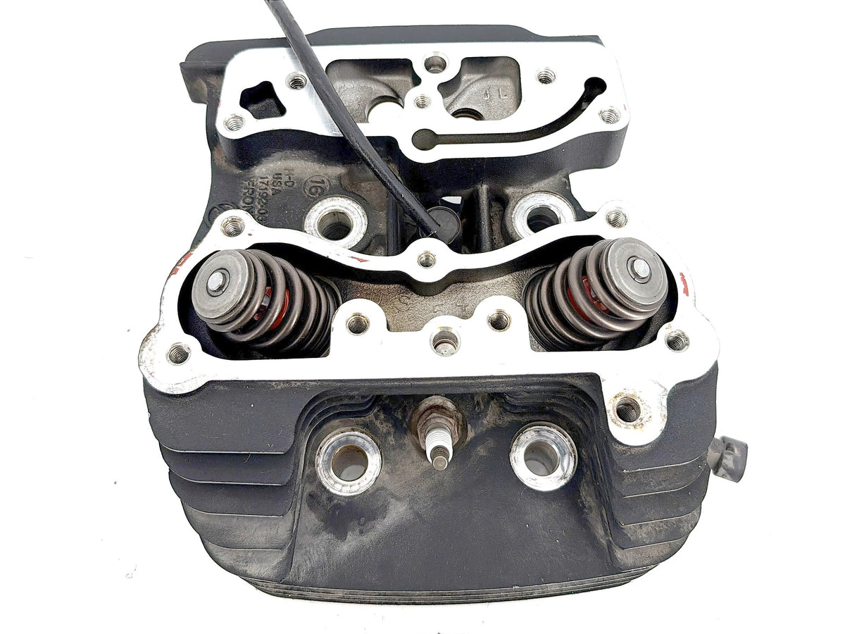 2016 Harley Touring FLHXS Street Glide OEM Front Twin Cam Engine Cylinder Head