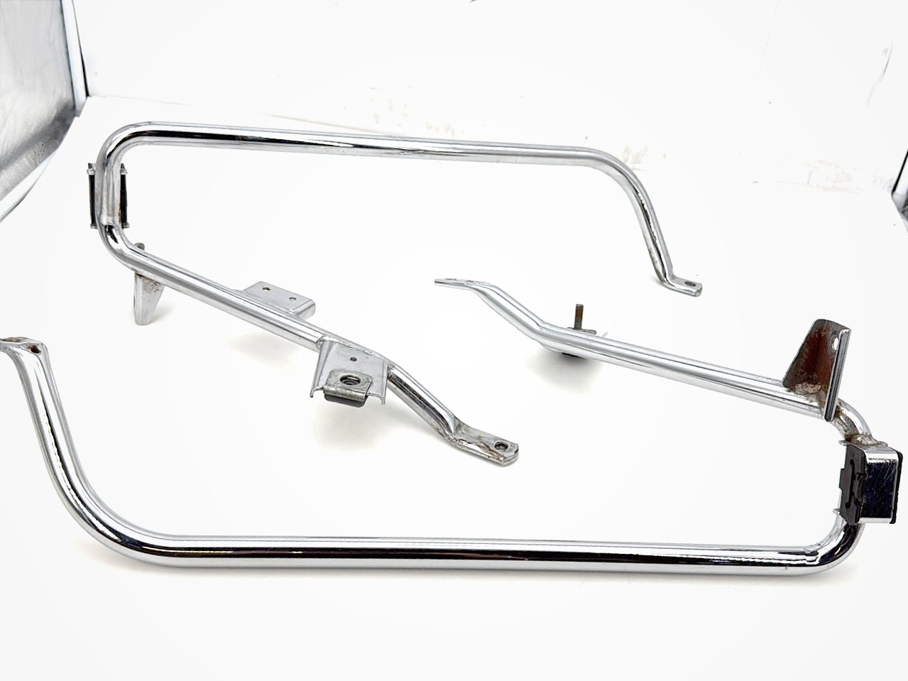 2013 Harley Street Glide Touring FLHX OEM Rear Left Right Saddlebag Guard Rails Bar