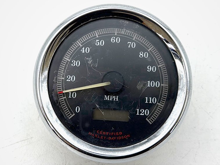 Harley-Davidson Misc  Speedo Speedometer Gauge Cluster 67349-00