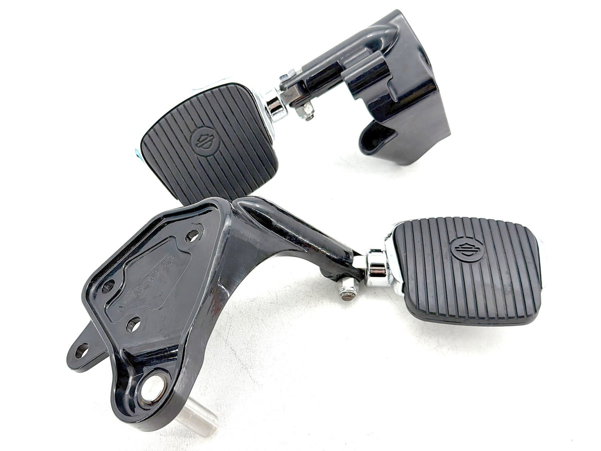 2003 Harley Softail Deuce FXSTDI OEM Left & Right Driver Step Foot Rest Pegs