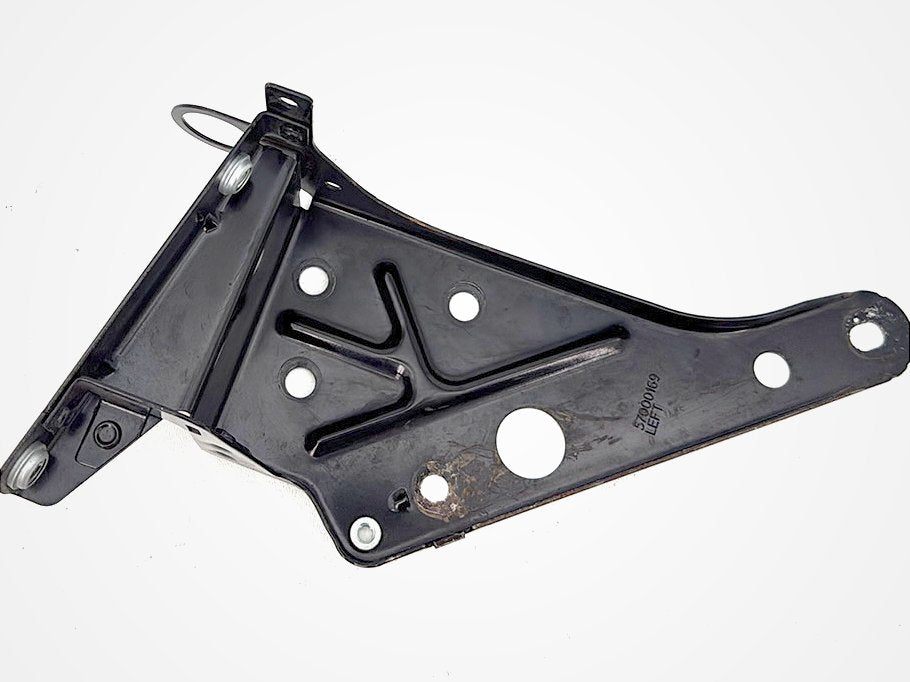15 Harley Touring FLHXS Street Glide OEM Fairing Support Bracket Mounting Holder