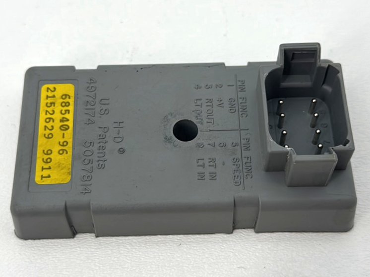 1999 - 2006 Harley-Davidson Dyna Wide Glide Turn Signal Module Canceller TSM 68540-96