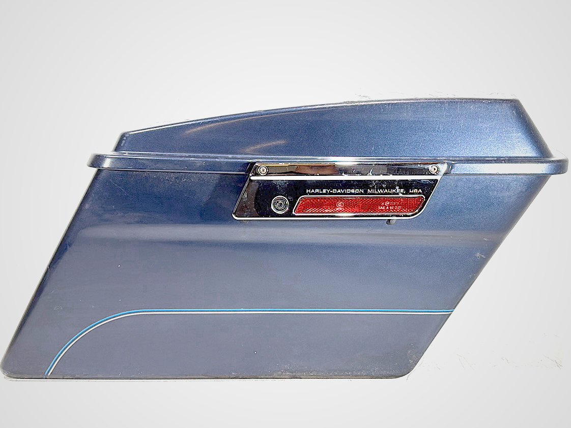 2008 Harley Road King Touring FLHR OEM Right 1 Saddlebag Luggage NO Key