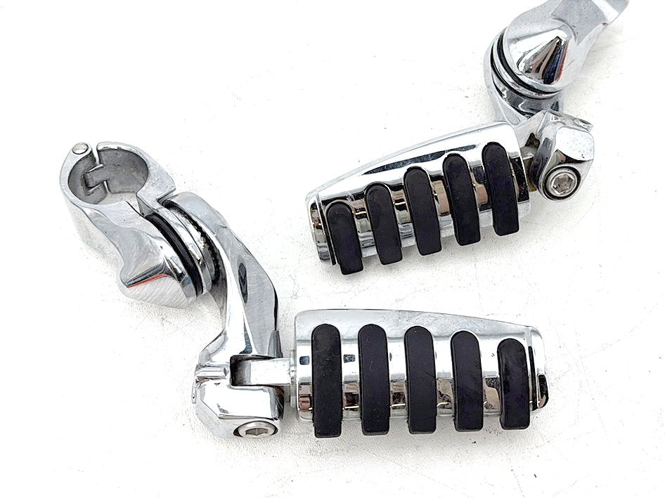 1999 - 2006 Harley-Davidson Touring Electra Glide Front Right Left Highway Foot Pegs 50957-02C