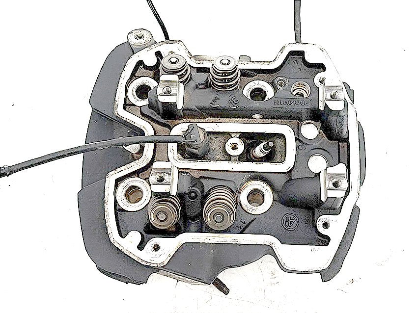 2019 Harley Touring FLHT Electra Glide OEM Rear Twin Cam Engine Cylinder Head