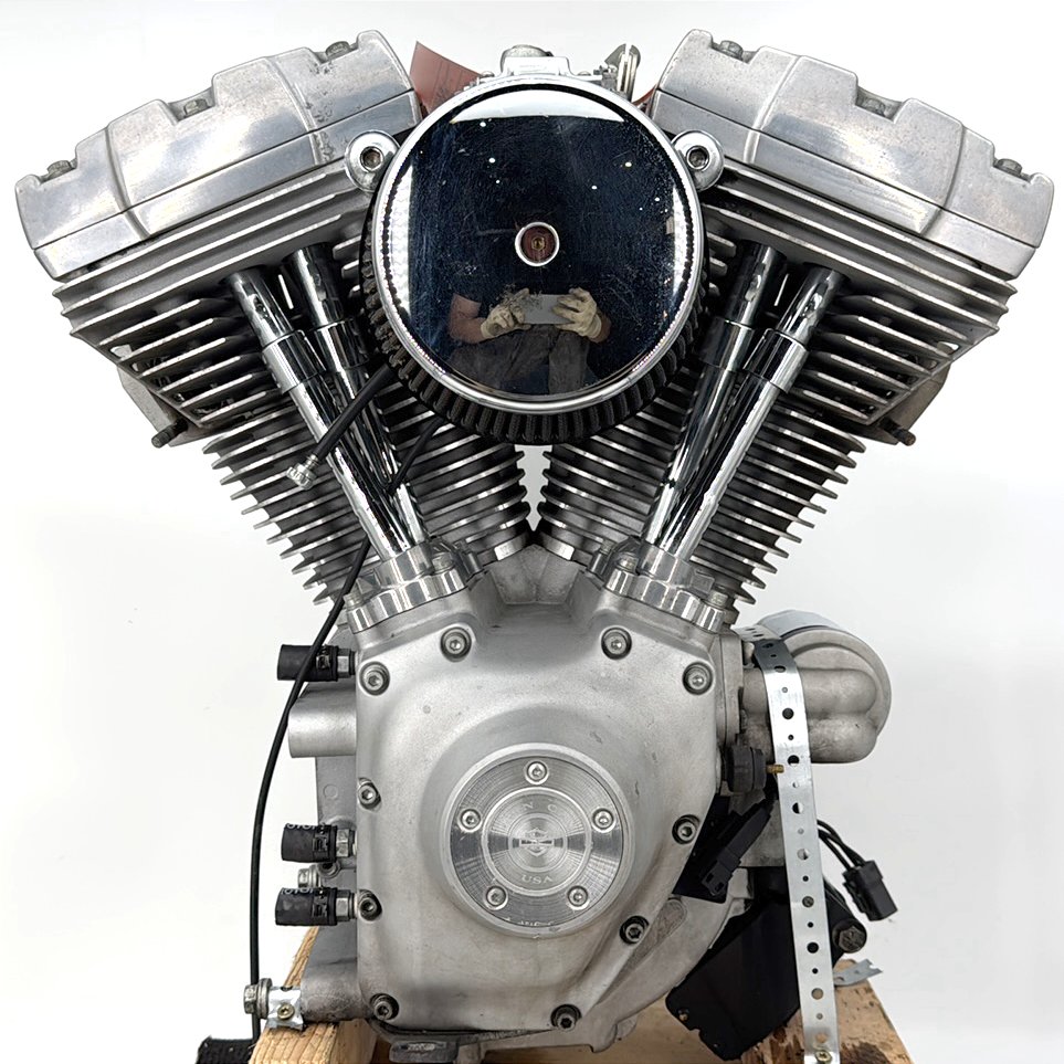 1999 - 2006 Harley-Davidson Dyna Super Glide CARB Twin Cam 88 Engine Motor 19256-05A
