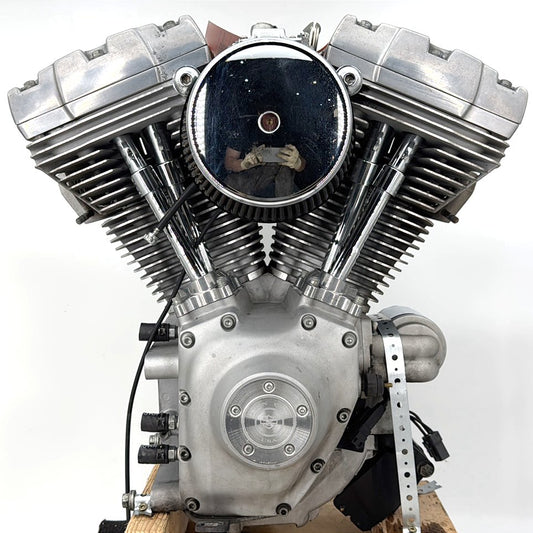 1999 - 2006 Harley-Davidson Dyna Super Glide CARB Twin Cam 88 Engine Motor 19256-05A
