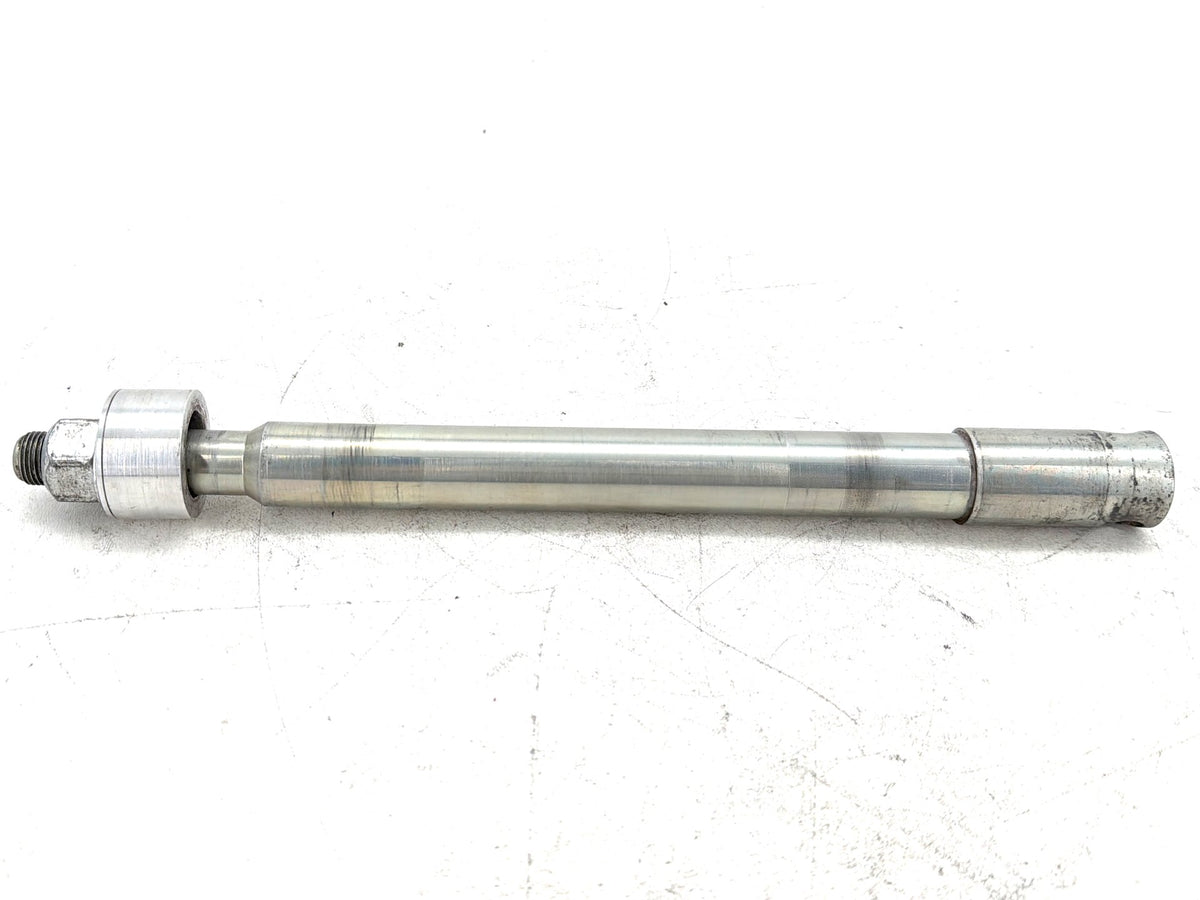 2012 Harley Dyna Fat Bob FXDF 103 OEM Front Wheel Axle Bolt Shaft