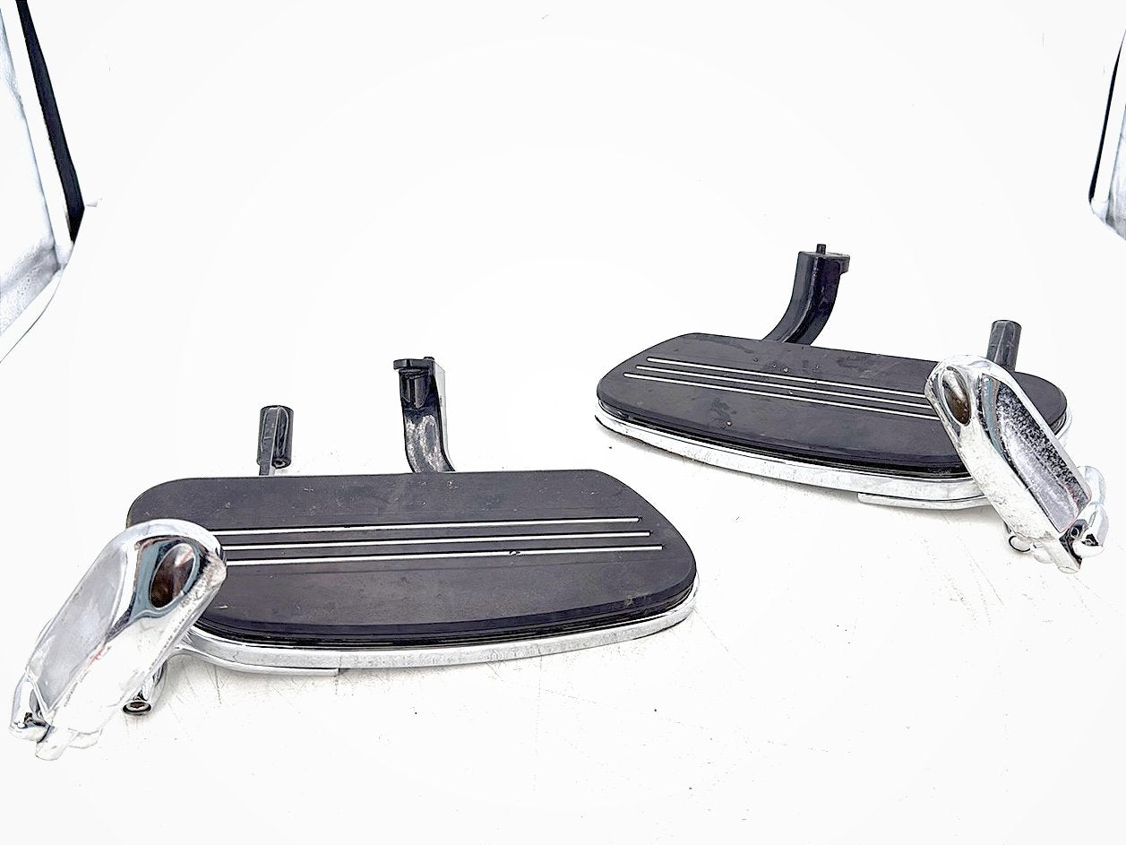 2015 Harley Road Glide Touring FLTRXS OEM Left Right Driver Floorboard Foot Rest