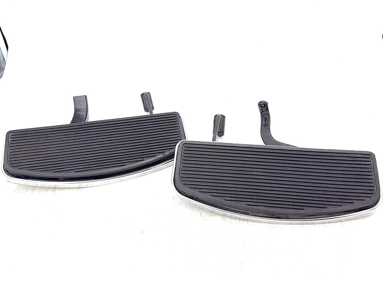 2006 Harley Road King Touring FLHRCI Classic OEM Left Right Driver Floorboard Foot Rest