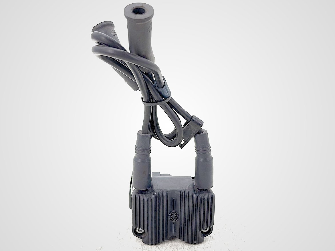 2006 Harley Road King Touring FLHRCI Classic OEM Ignition Coil Spark Plugs Cable