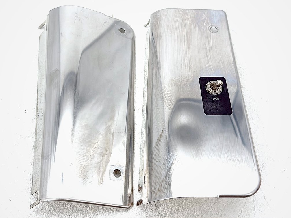 04 Harley Softail FLSTC Heritage Classic OEM Front Left & Right Fork Side Covers
