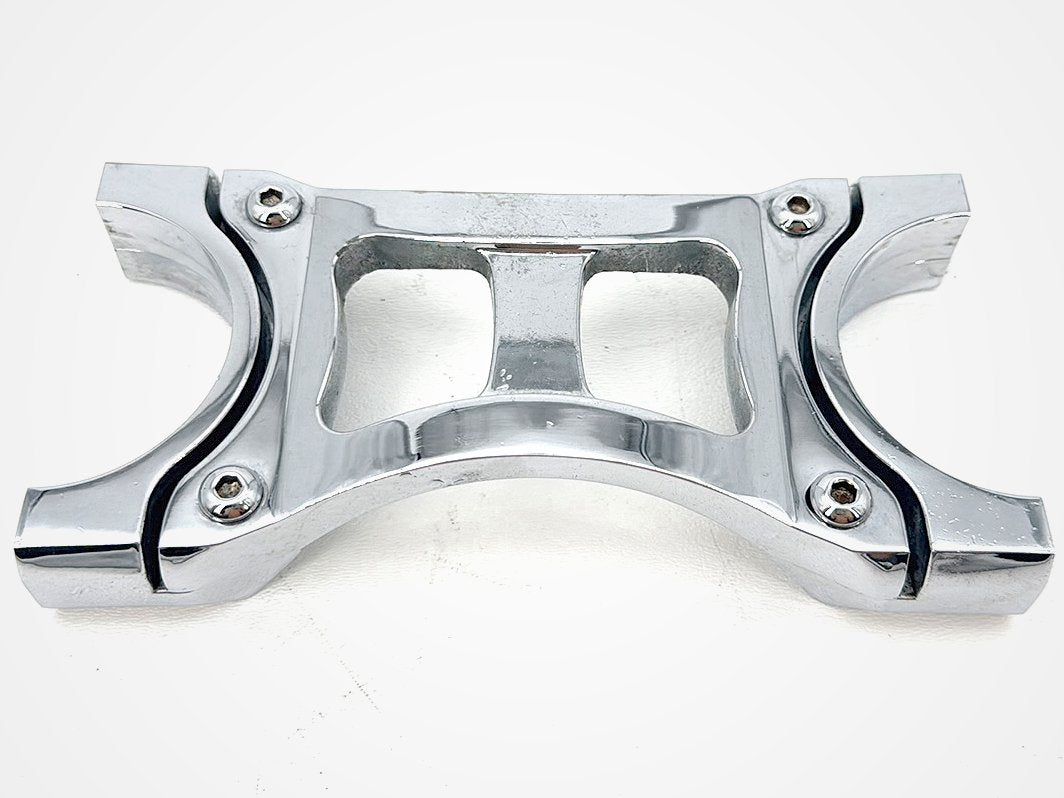 1999 - 2006 Harley-Davidson Dyna Low Rider Mount Bracket Support Holder Kuryakyn Gen 2