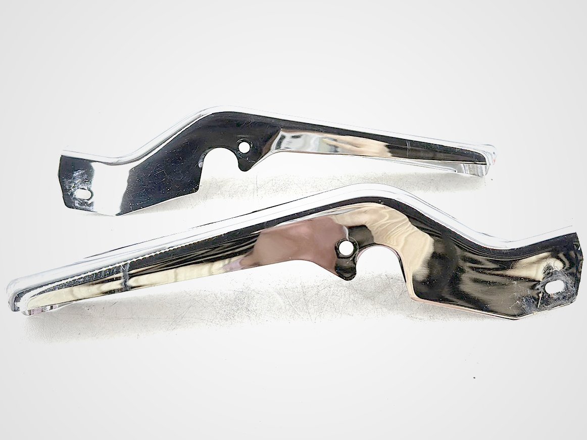 2004 Harley Road King Touring Classic OEM Rear Left Right Fender Struts Bracket